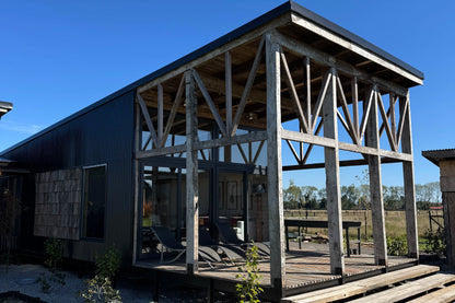 Pilares de madera reciclada