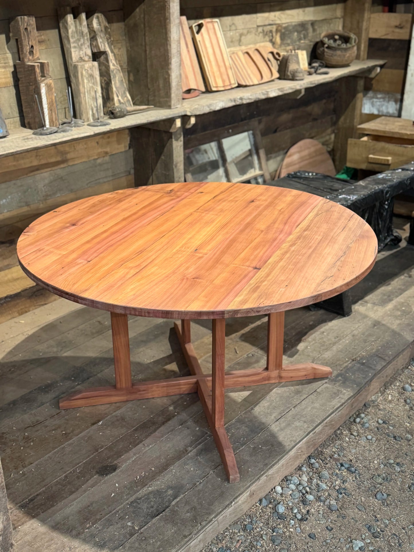 Mesa comedor redonda Pellín